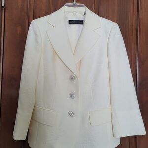 Dana Buchman Ivory Textured Blazer